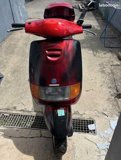 Piaggio sfera пиаджо сфера скутер мотопед НА ЧАСТИ