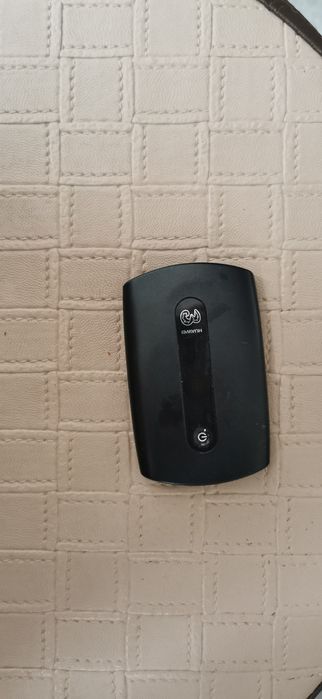 Преносим джобен рутер Huawei