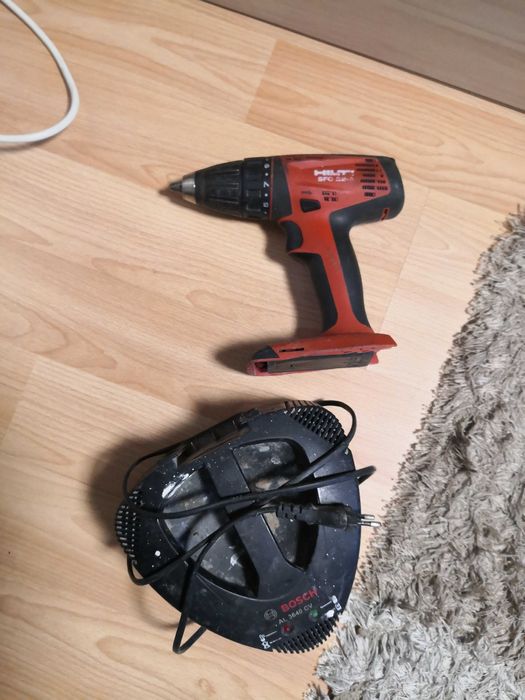 Зарядни и батерии за акумулаторни машини