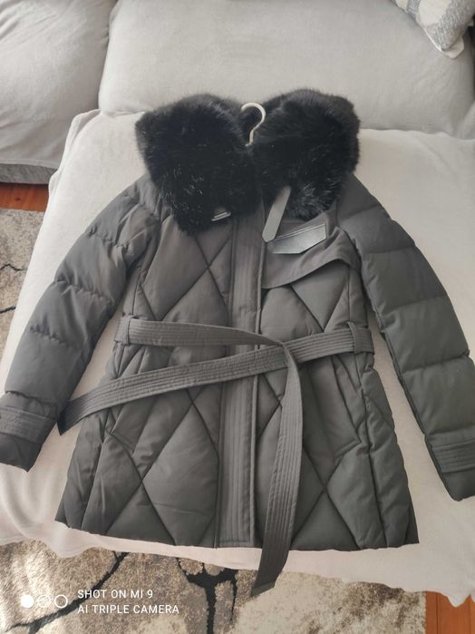 Дамско зимно яке черно