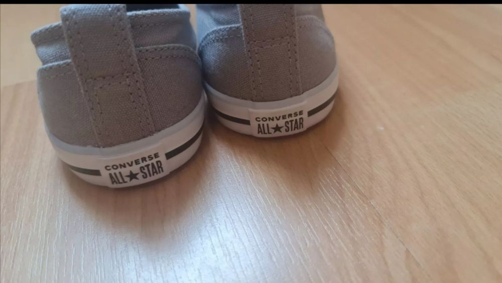 Vand adidași converse dama