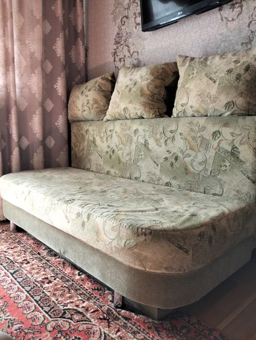 продам 2 дивана за 150000