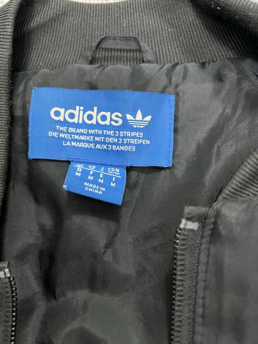 бомбер adidas originals