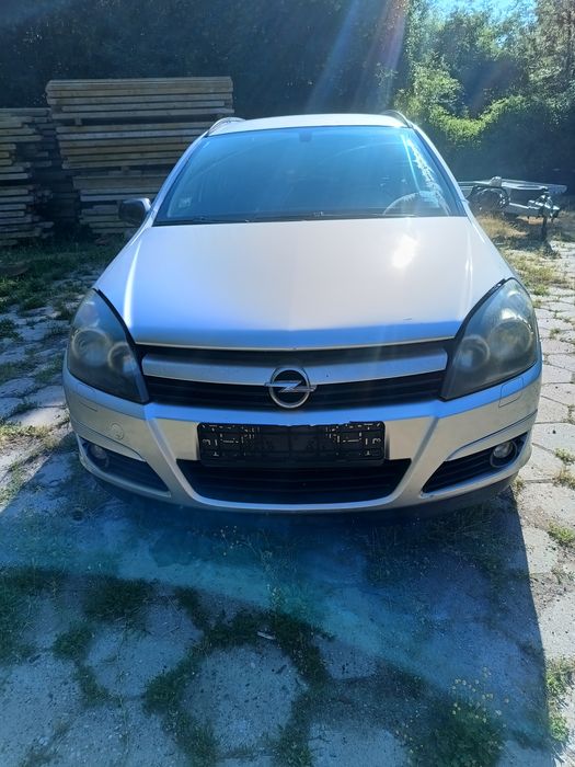 Опел Астра Х комби 1.6/105 НА ЧАСТИ