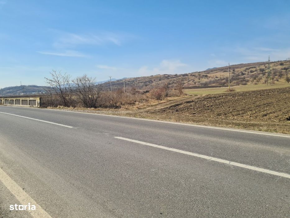 Teren extravilan 4000 mp , com. Magiresti - Bacau