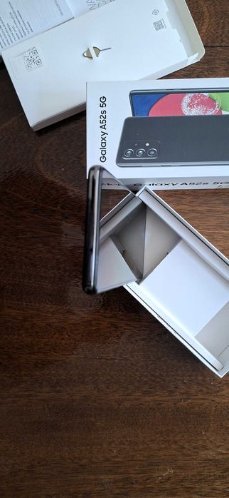 Samsung Galaxy A52s  5g - 6GB/128 GB