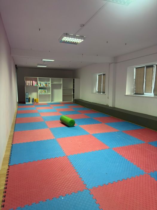 Зал для фитнеса танцы