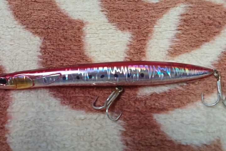 Воблер Duo Rough Trail Hydra бавно потъващ 17.5 см, 30 гр.