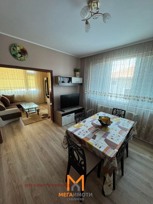 Продажба 3-стаен гр. Севлиево - гр. Севлиево 106m²