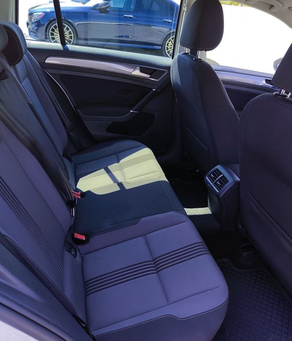 VW  Golf 7 2.0 Automt Variant 150 Hp