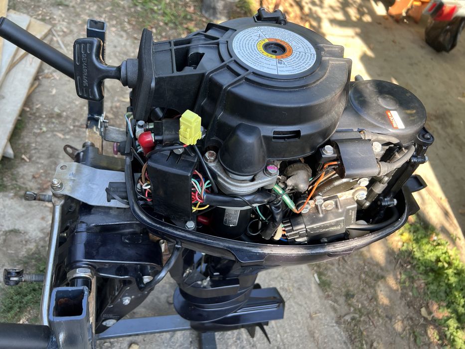 Tohatsu 9,8cp, 4 timpi