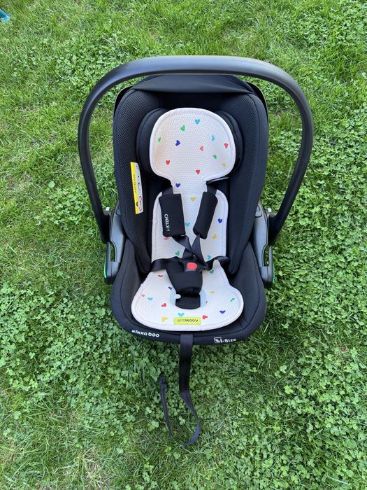 Стол за кола Kikkaboo i-xtend + isofix база + подложка aeromoov