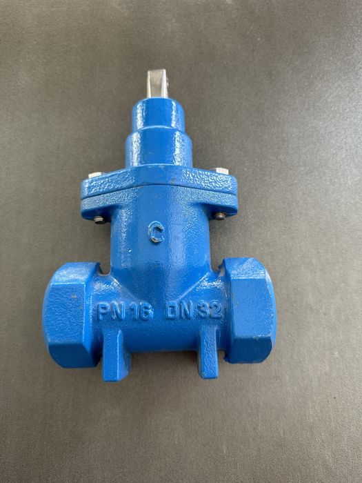 Тротоарен спирателен кран 1’’ и 3/4 Ж-Ж