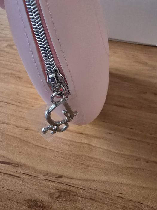 Dior оригинални несесери