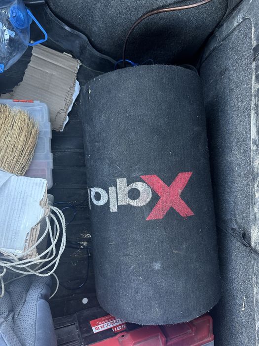 Саббуфер с проводом