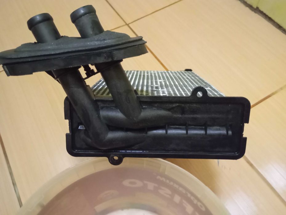 Радиатор и Вентилатор  за VW Passat 2 (b3)