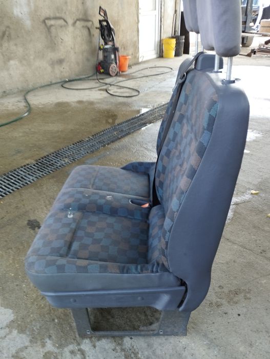 Двойна седалка за Мерцедес w638