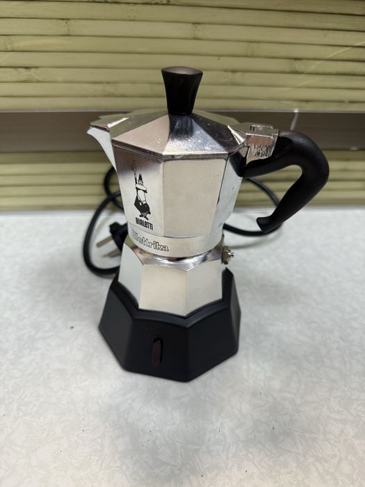 Електрическа кафеварка Bialetti Moka Elettrika
