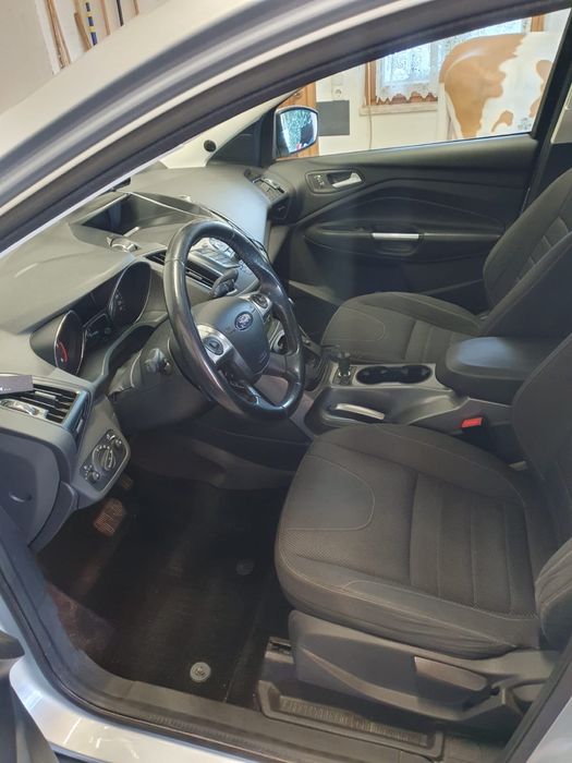 Vand ford kuga inmatriculat in Germania