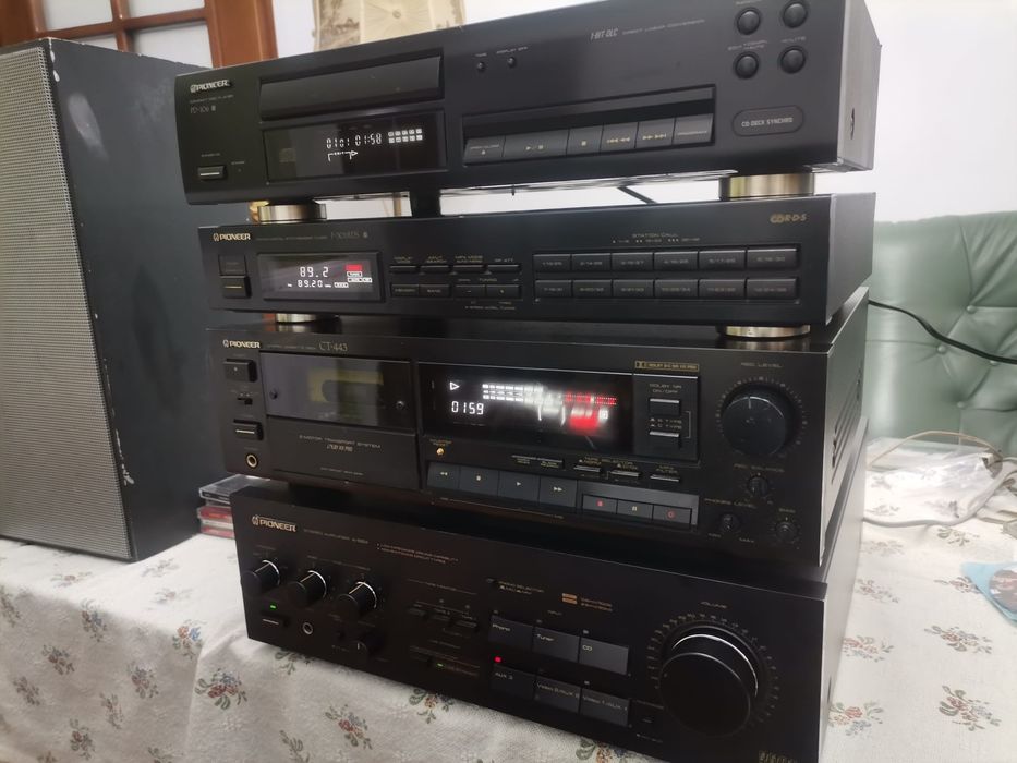 Pioneer și Sony sistem
