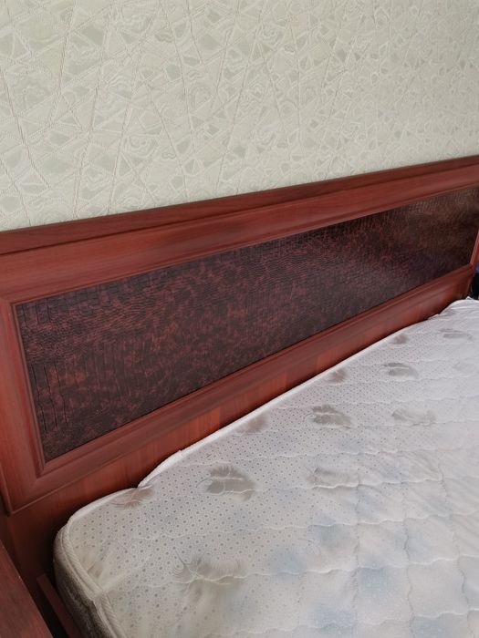 Кровать 160 ×200