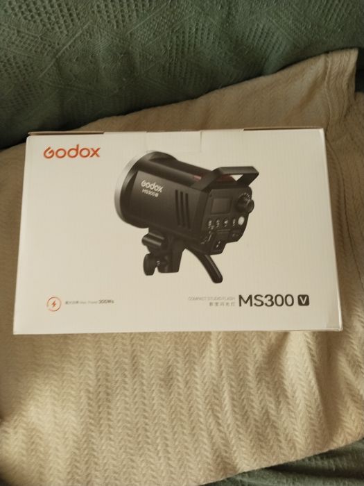 Импульсный свет Godox ms300v