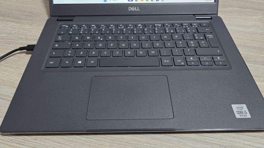 Laptop Dell i5gen10,16Gb ddr4, ssd 256Gb, displa14"HD, windows11pro