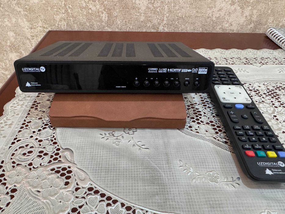Продаётся тюнер  UZDigital DVB-T2