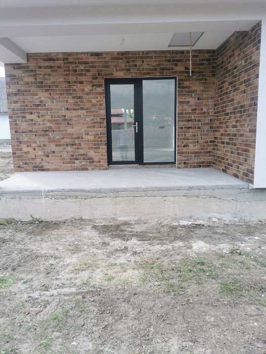 Vand casa construcție noua