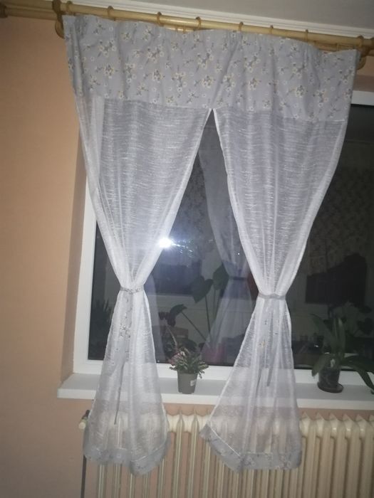 Perdea de bucătărie