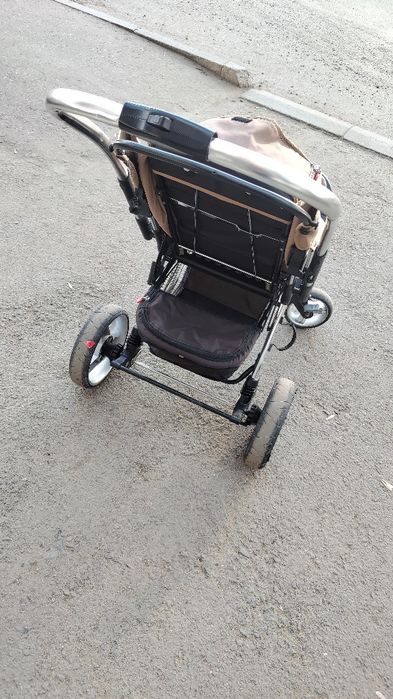 Продам детскую коляску