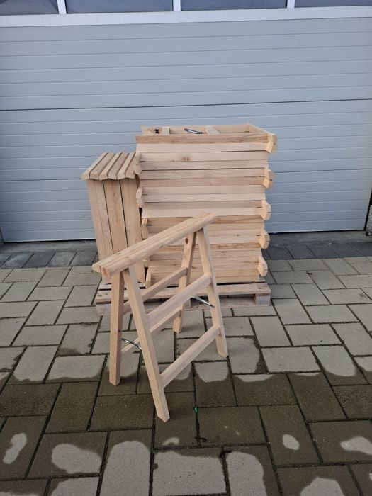 Capra din lemn de fag pliabila cu dubla întăritura super rezistente