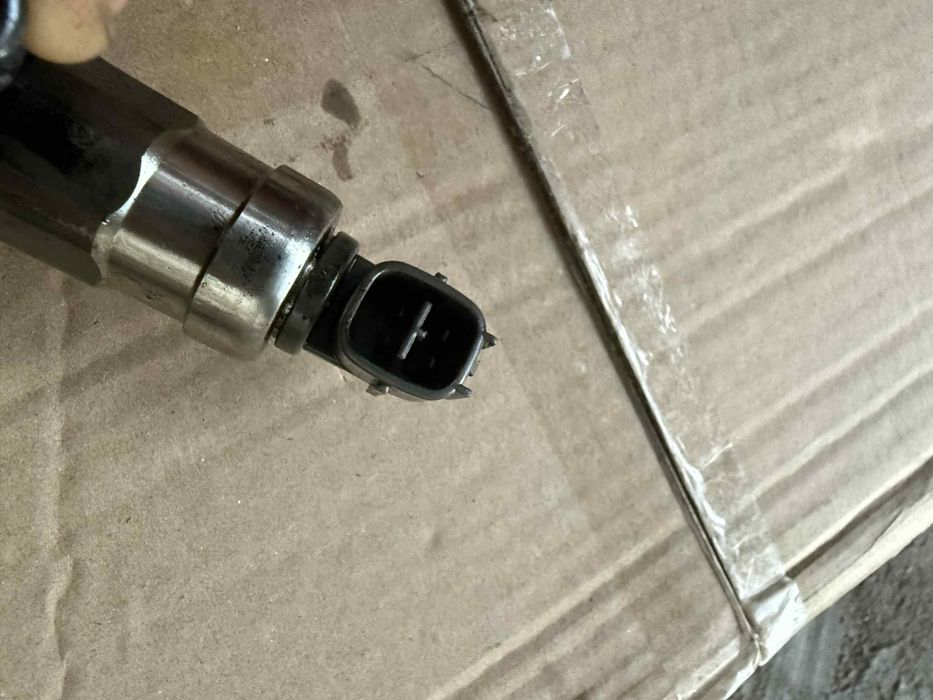 Продавам дюзи за тойота