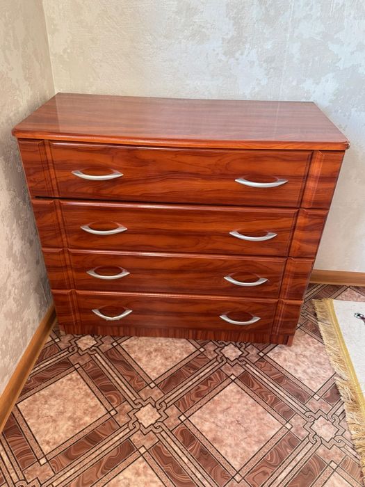 Продаем гарнитур в связи с переездом