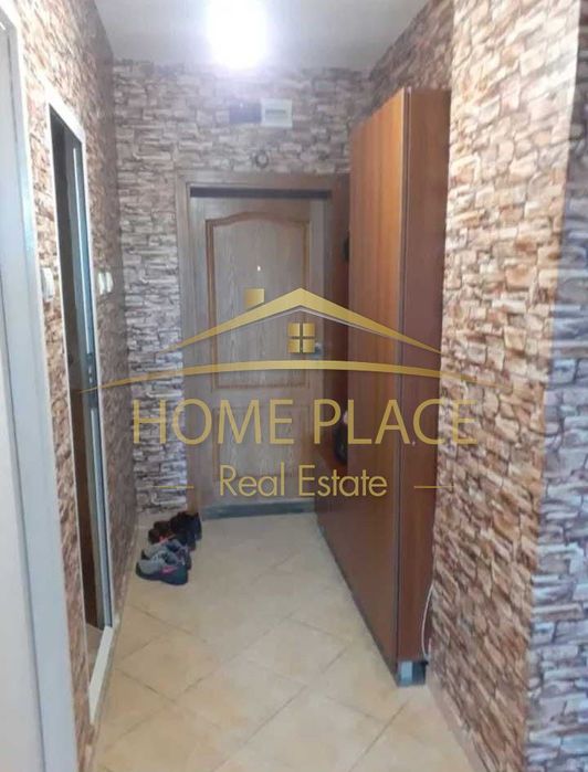 Дава се под наем Двустаен апартамент в Варна, Център - 70 кв.м за 612 € - Снимка #2