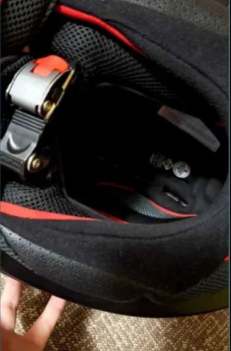 Продавам италианска модуларна каска Nolan - XS