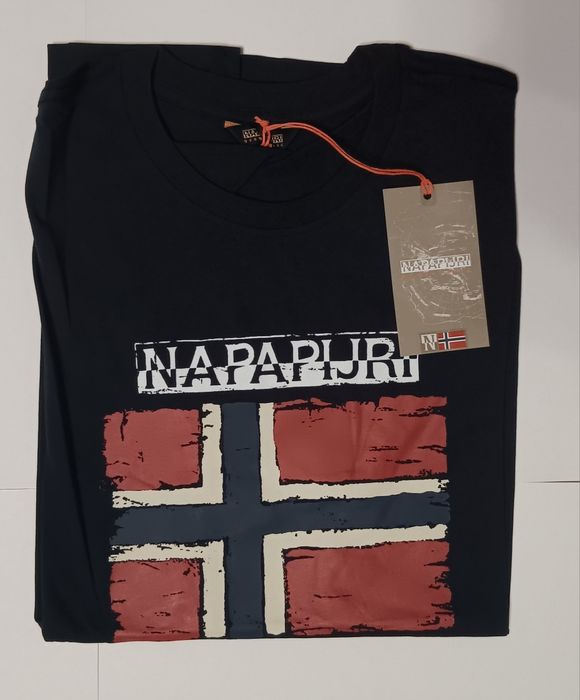 Тениски на Napapijri