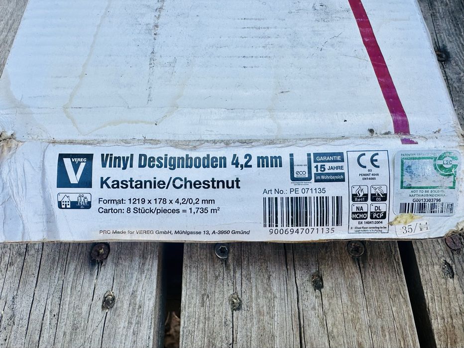 Vinil click Kastaniu – 6,94 m² pentru baie/bucătărie + MONTAJ GRATUIT