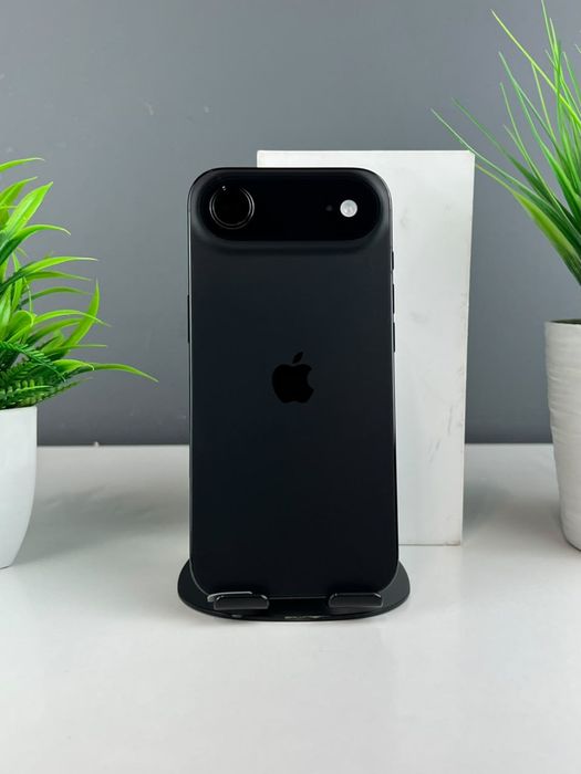 Телефон Apple iPhone Air 256GB