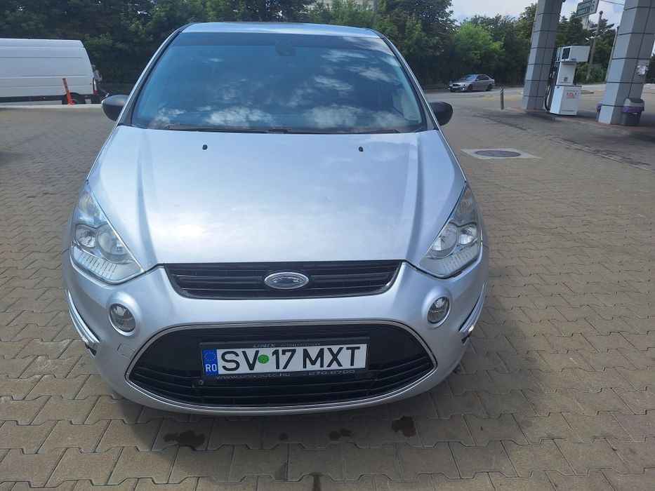 Vând Ford S Max 2011