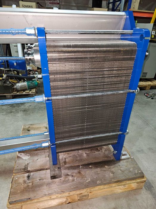 Пластинчат разглобяем топлообменник APV - 51,6 m2