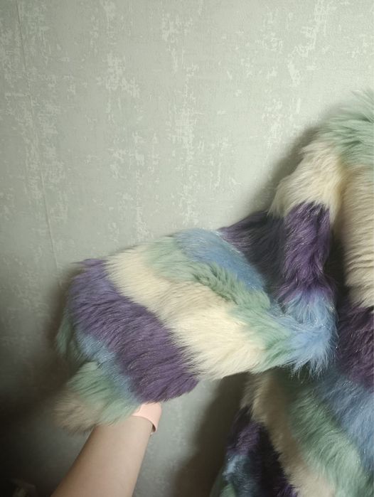 Продам эксклюзивную шубу