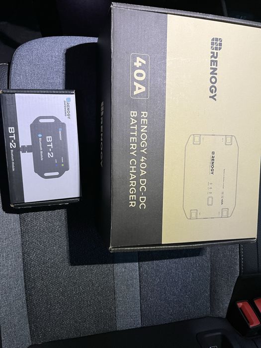 Зарядно DC-DC Renogy 40A ново