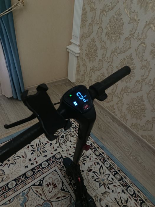 Tribe електросамакат