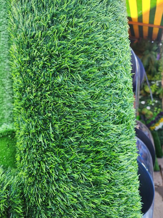 Suniy gazon metrajni va  roʻlonnga mavjud