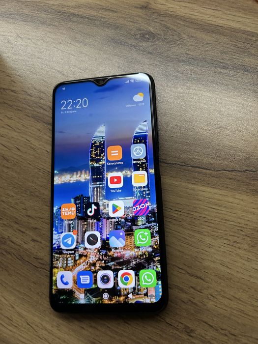 Смартфон Xiaomi Redmi 9t в отличном состоянии
