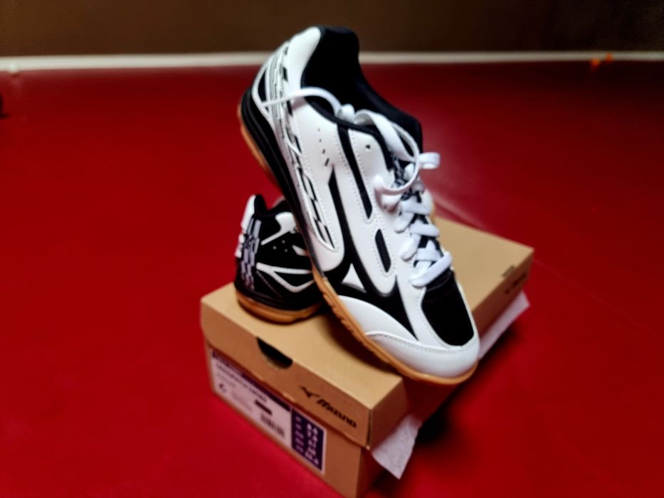 Mizuno Crossmatch Sword 41 26.5 tenis de masa