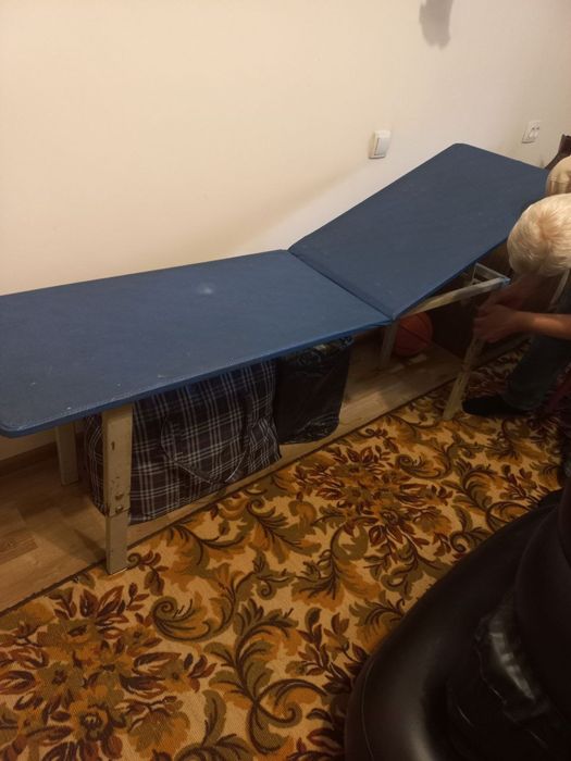 Продам кушеткудля массажа