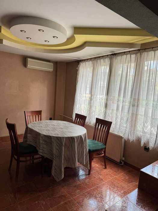 Дава се под наем Четиристаен апартамент в Казанлък - 110 кв.м за 280.5 € - Снимка #6