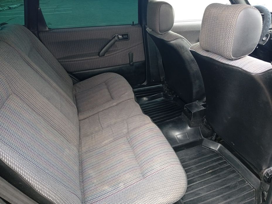 Продам авто Фольксваген Пассат универсал